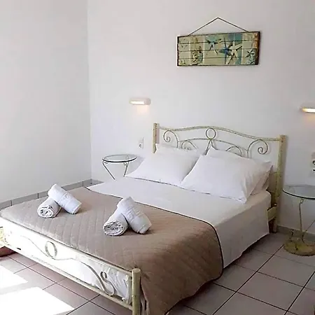 Hotell V-rooms In Milos Cyclades *