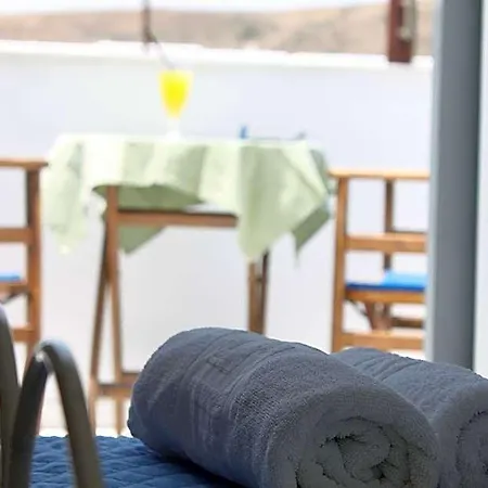 V-rooms In Milos Cyclades Hotell