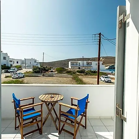 V-rooms In Milos Cyclades *