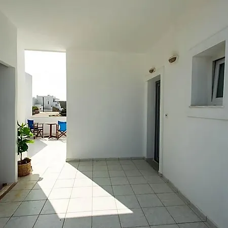 Hotell V-rooms In Milos Cyclades *